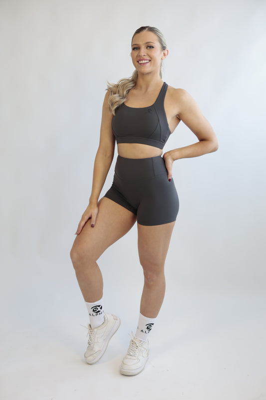 51 Alpha Apex Short Leggings